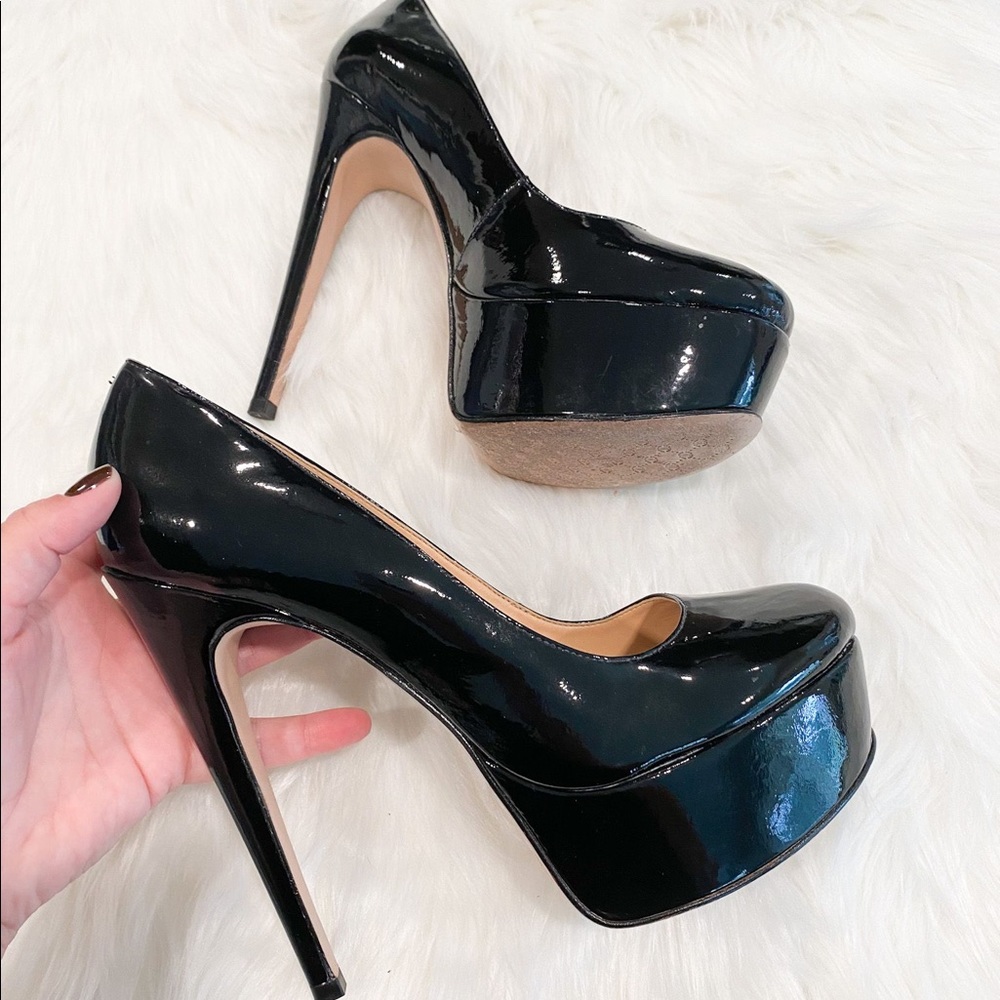 Luiza Barcelos Peep Toe High Heels Shoes Plataform. Black. Size10B (US)/41(EU).